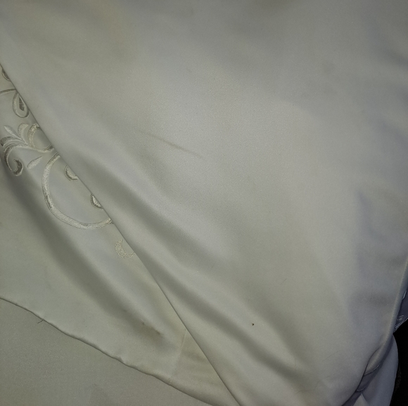 David's bridal wedding dress size 5 - 7 - Picture 15 of 15